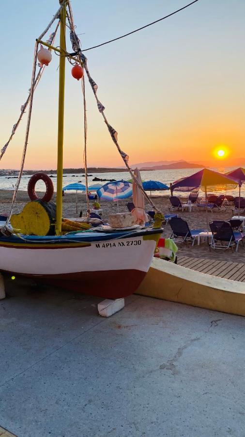 شقة Ivy, 4 Minutes From The Sea خانيا المظهر الخارجي الصورة